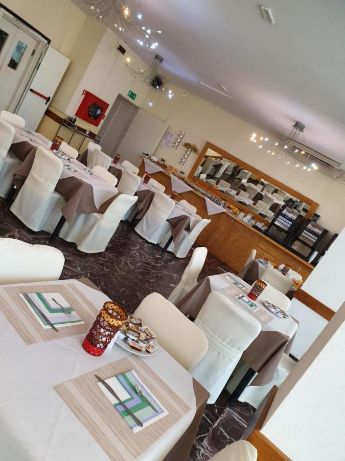 Hotel Bisanzio Cervia Bagian luar foto