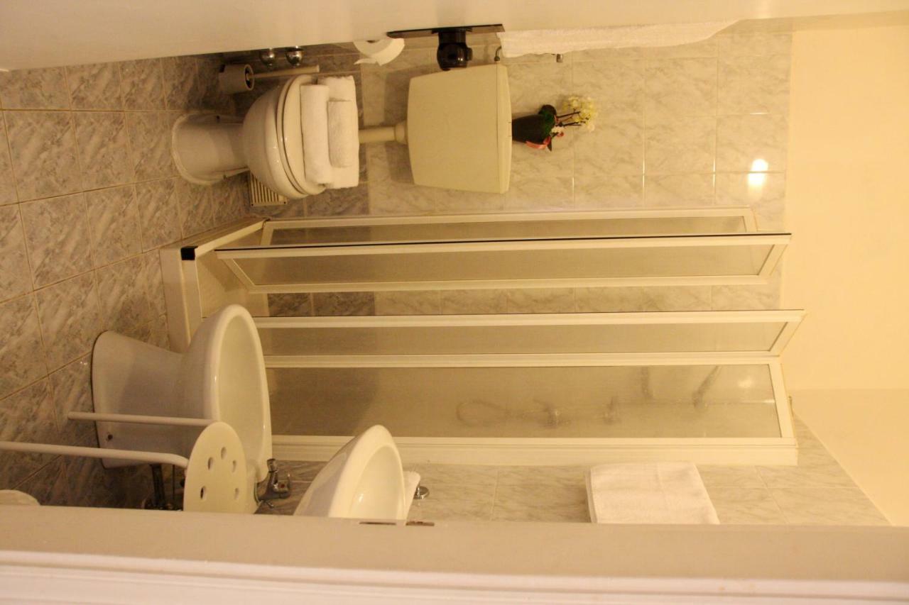 Hotel Bisanzio Cervia Bagian luar foto